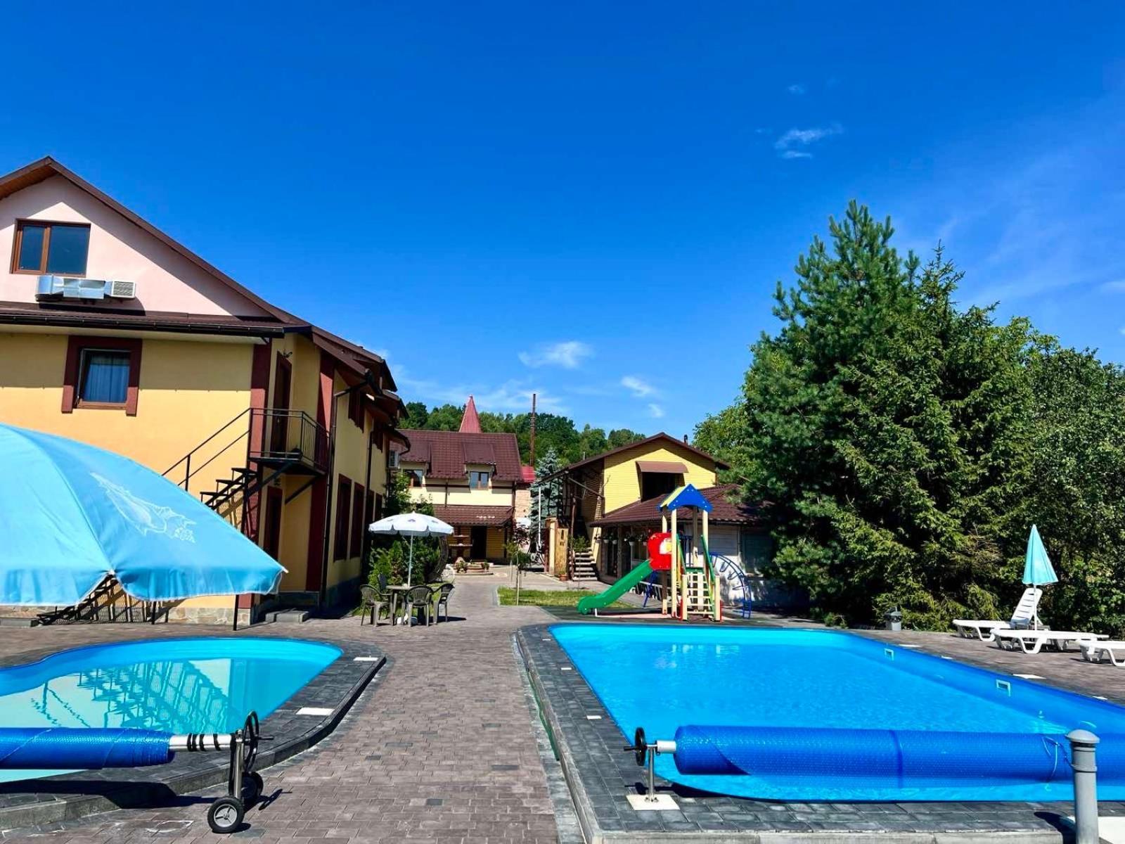 Sadyba Magnat Hotel Dilyatyn Exteriér fotografie