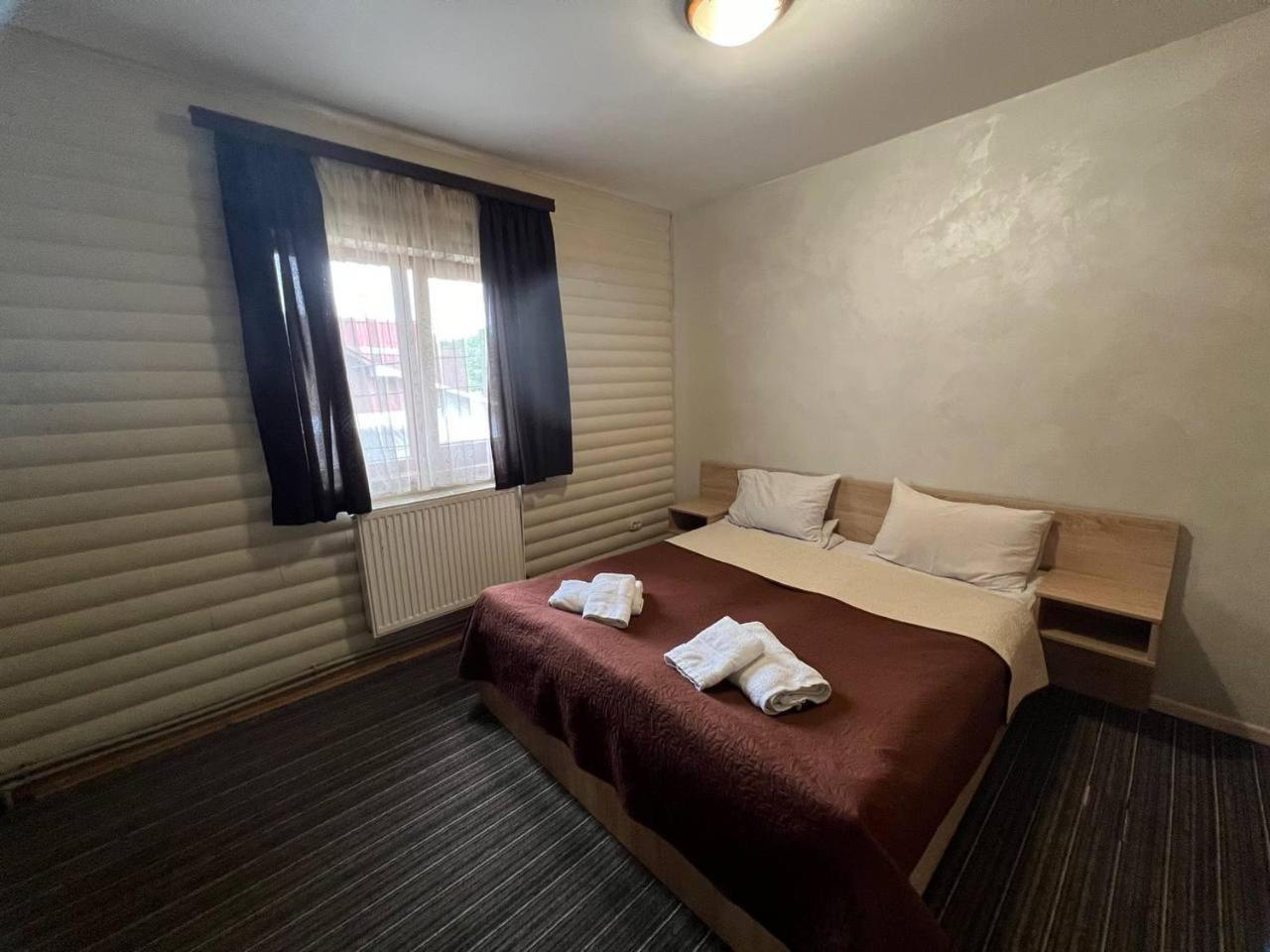Sadyba Magnat Hotel Dilyatyn Exteriér fotografie