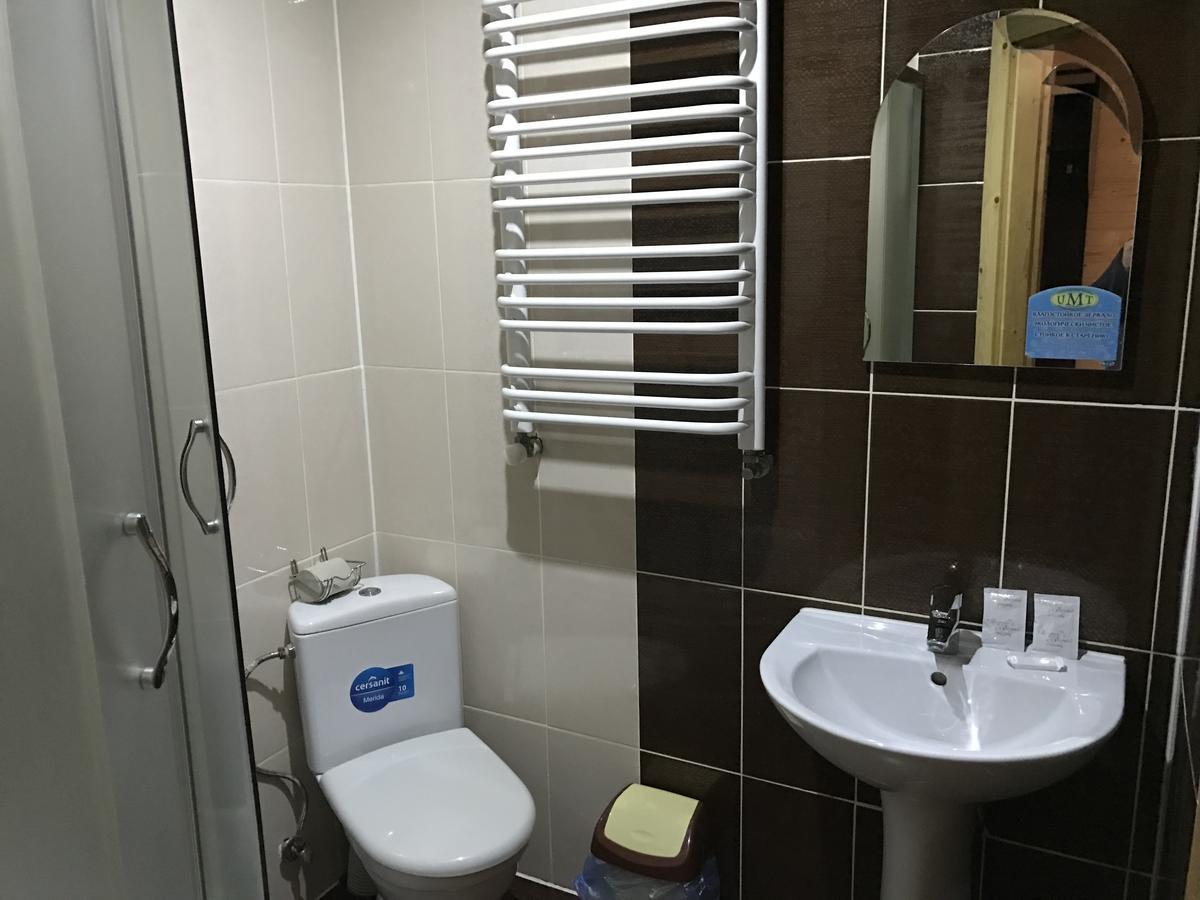 Sadyba Magnat Hotel Dilyatyn Exteriér fotografie